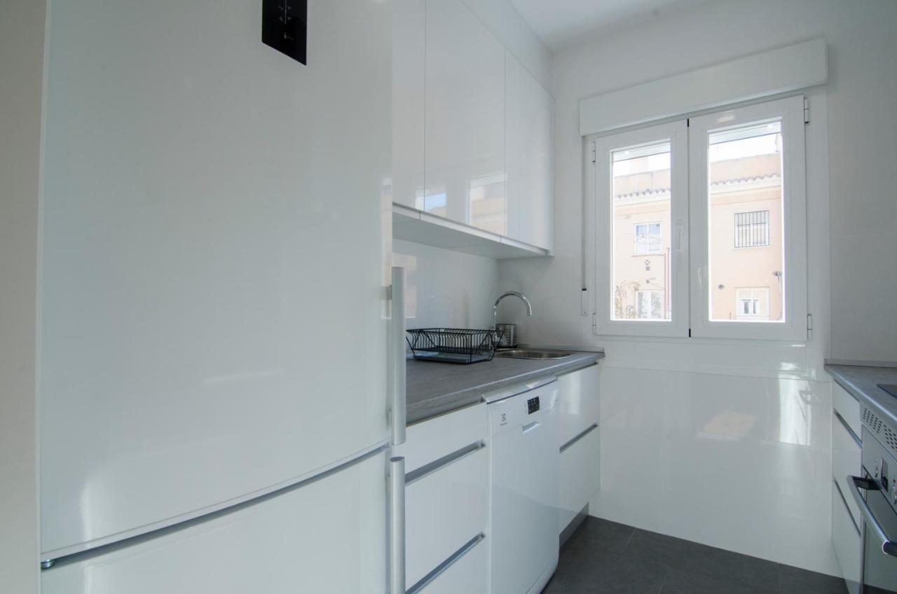 2 Bedrooms 2 Bathrooms Furnished - Bernabeu - Business Area With Terrace - Minty Stay 마드리드 외부 사진